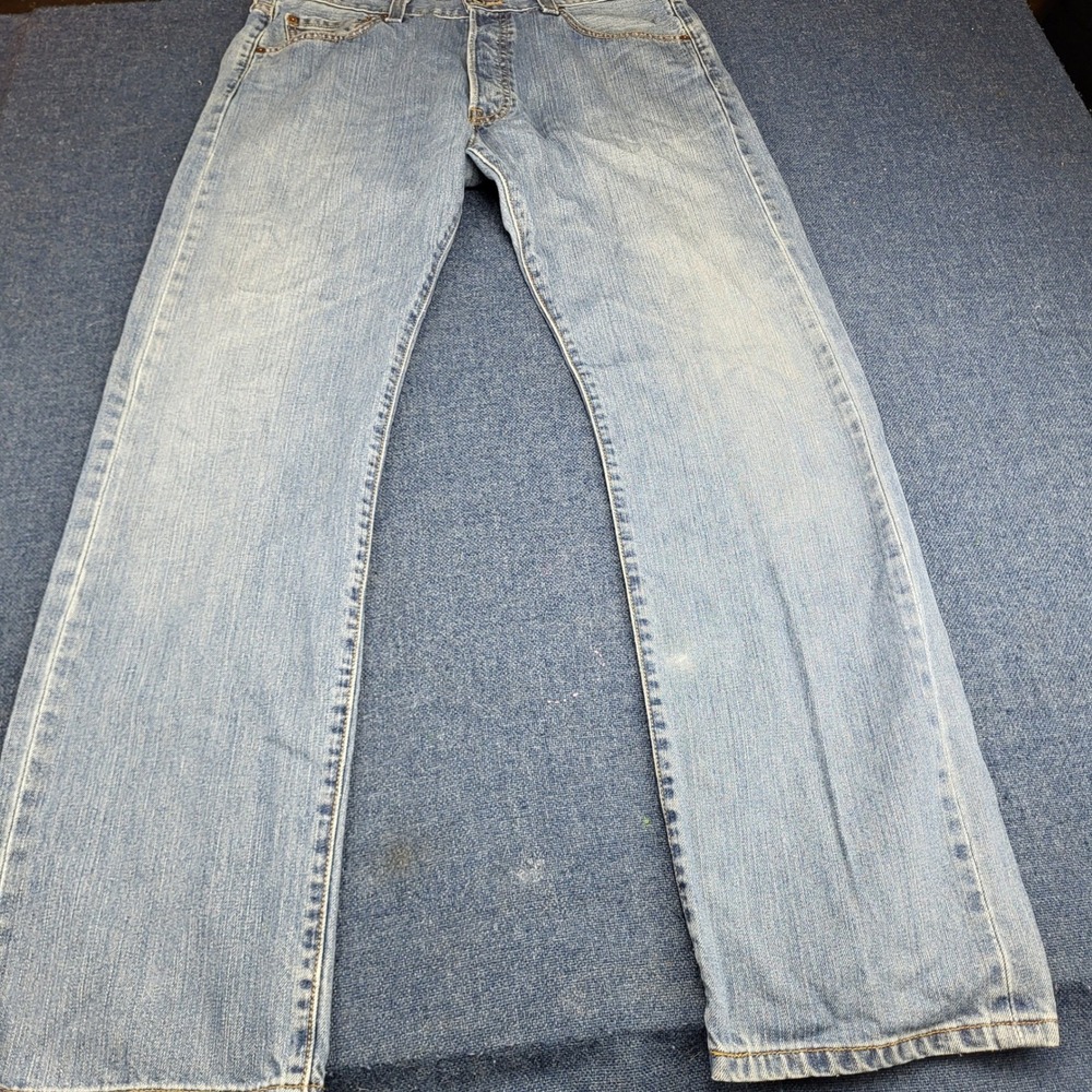 Levis 501 Original Straight Leg Button Fly Light Wash Blue Denim Jeans 34x32